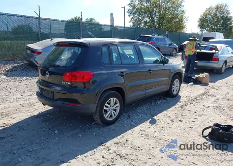 2012 Volkswagen Tiguan S из США, поврежденный, VIN WVGAV7AX3CW584045